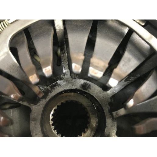 Комплект сцепления VW Passat B6 2.0TDI 2005-2010 03G141015LX